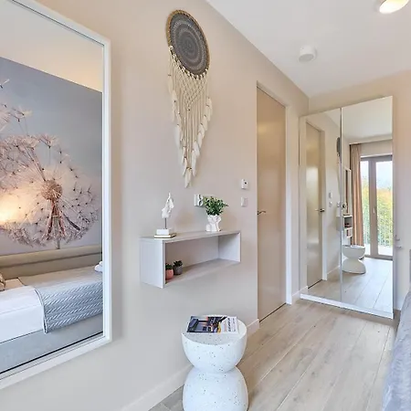 شقة Golden Hour Apartments- Greeneri 310